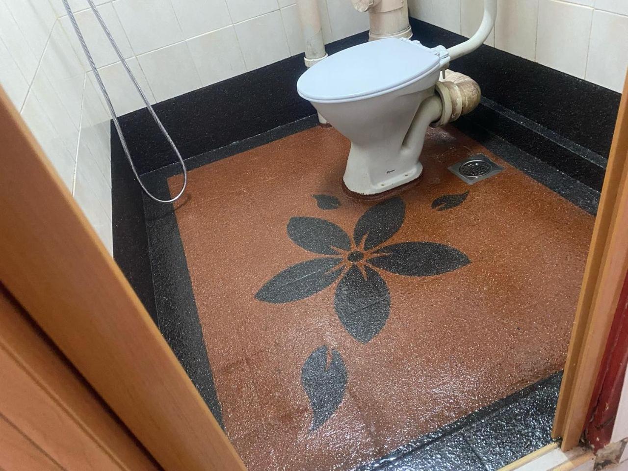 Anggun Safiyya Apartment