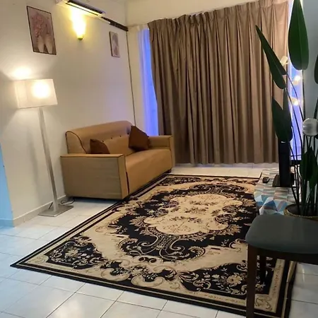 Homestay Anggun Safiyya Bayan Lepas Exterior photo